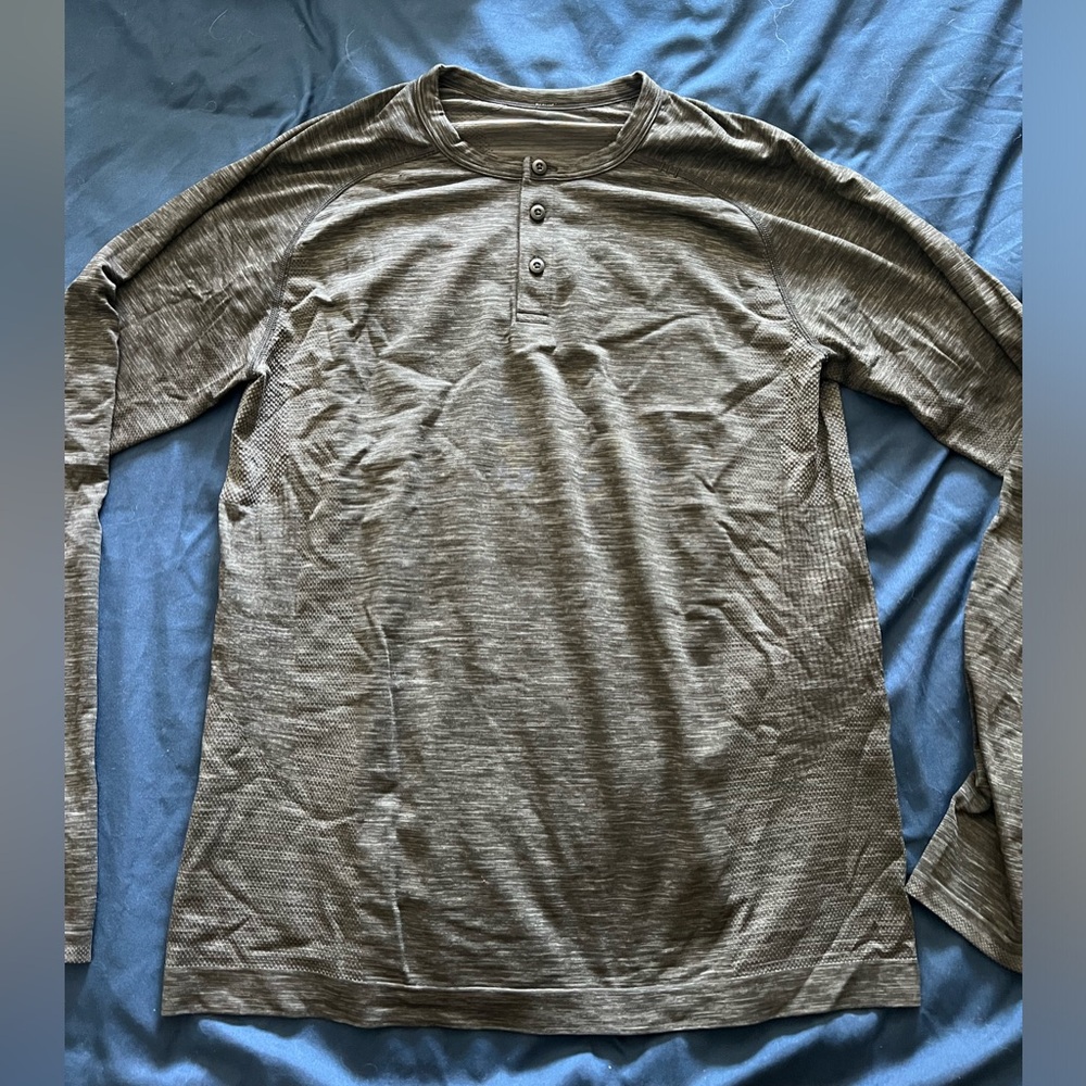Lululemon long sleeve